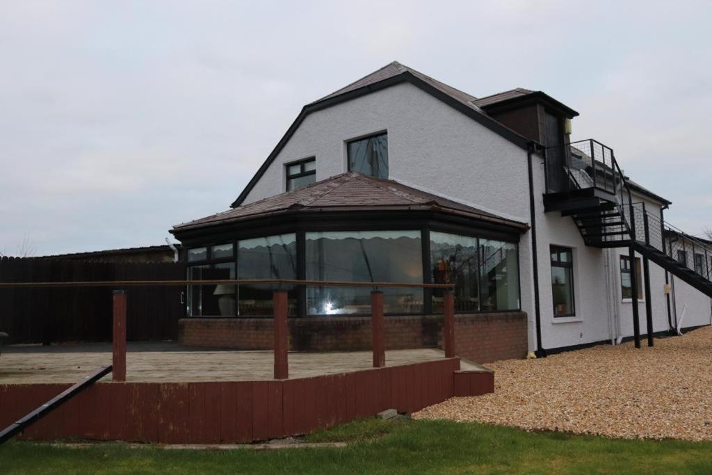 Hillview Lodge Armagh Exterior foto